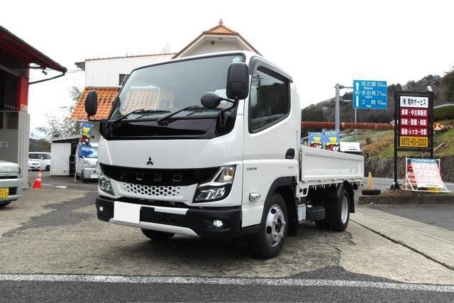 MITSUBISHI CANTER TRUCK 10 ½ FIT MANUAL DIESEL  FBA20 VM303380