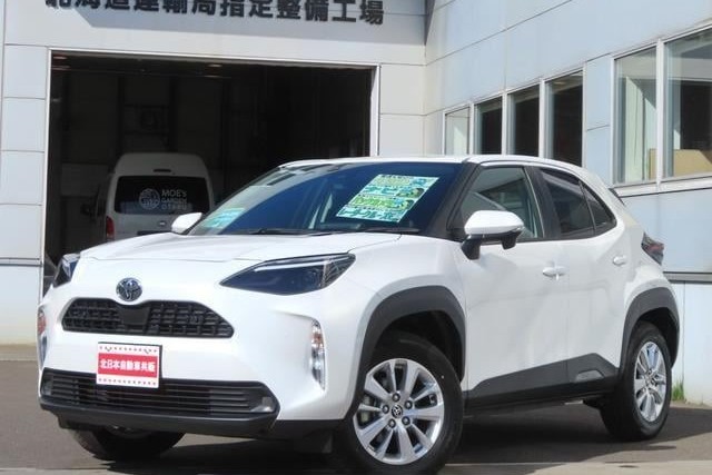 2023 TOYOTA YARIS CROSS  23000KM 